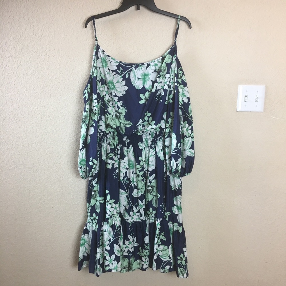 Eliza J Navy & Green Cold Shoulder Blouson Dress - Picture 6 of 10